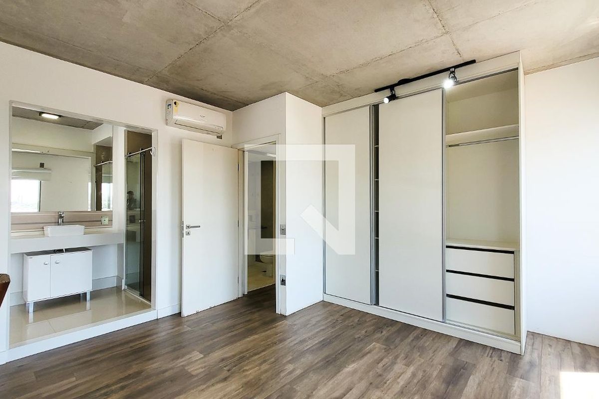 Apartamento à Venda - Cambuí, 1 Quarto,  70 m2 em , Campinas - sp | SoloBR