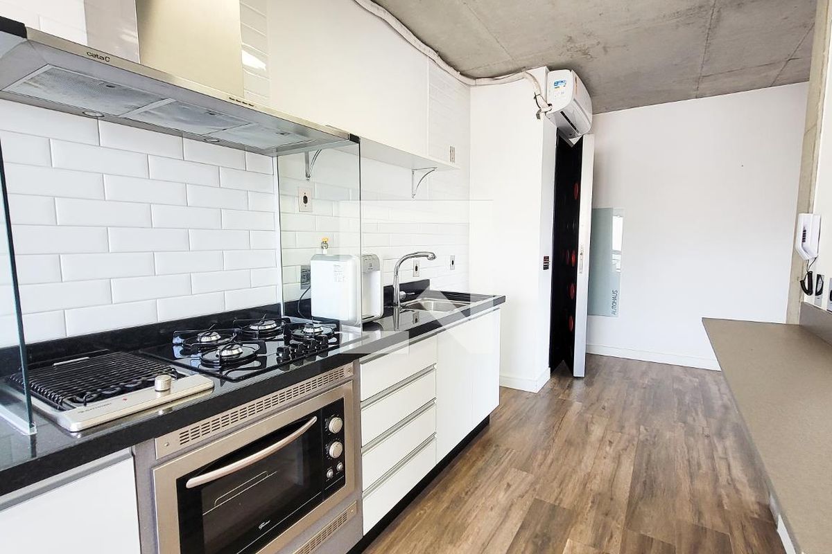 Apartamento à Venda - Cambuí, 1 Quarto,  70 m2 em , Campinas - sp | SoloBR