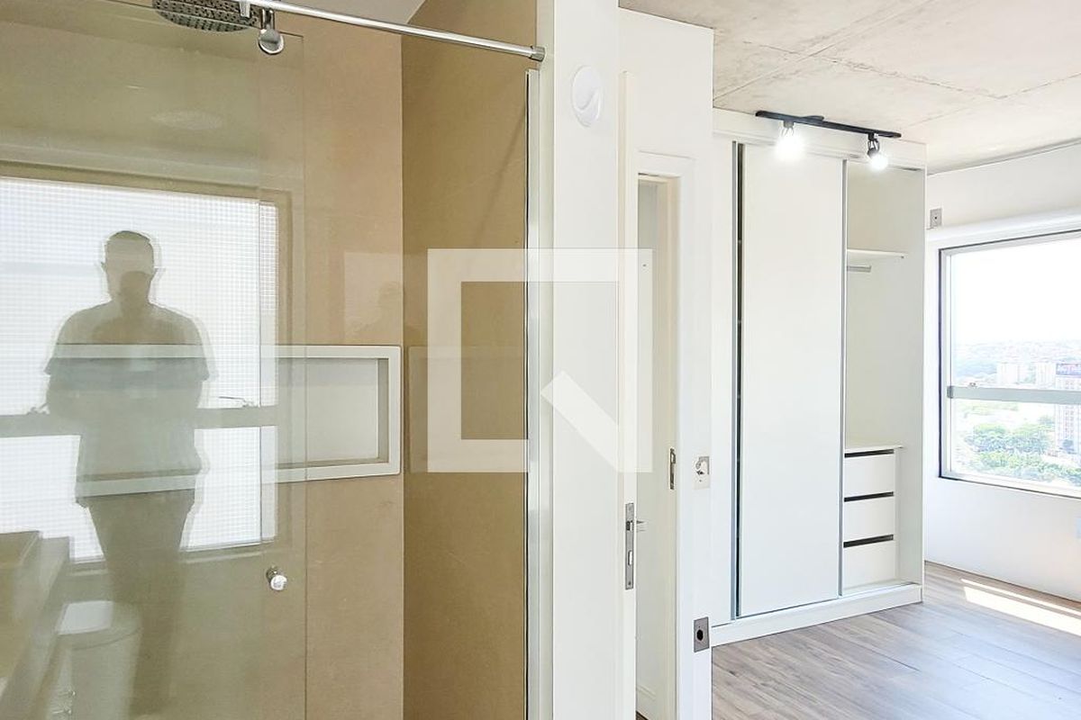 Apartamento à Venda - Cambuí, 1 Quarto,  70 m2 em , Campinas - sp | SoloBR