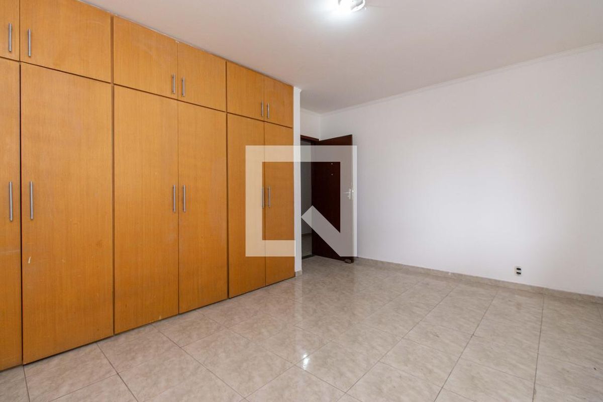 Casa, 3 quartos, 340 m² - Foto 21