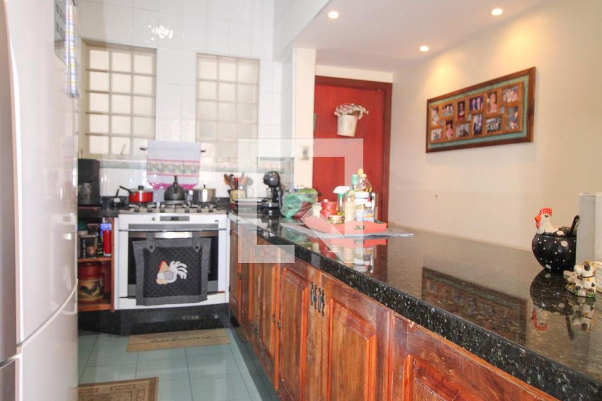 Apartamento à Venda - Centro, 3 Quartos,  98 m2 em , Campinas - sp | SoloBR