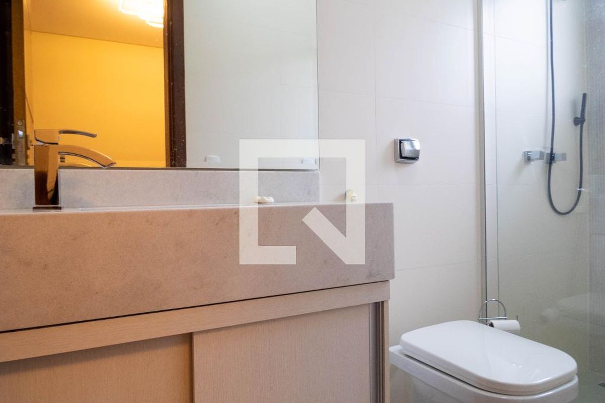 Casa à Venda - Swiss Park, 3 Quartos,  215 m2 em , Campinas - sp | SoloBR