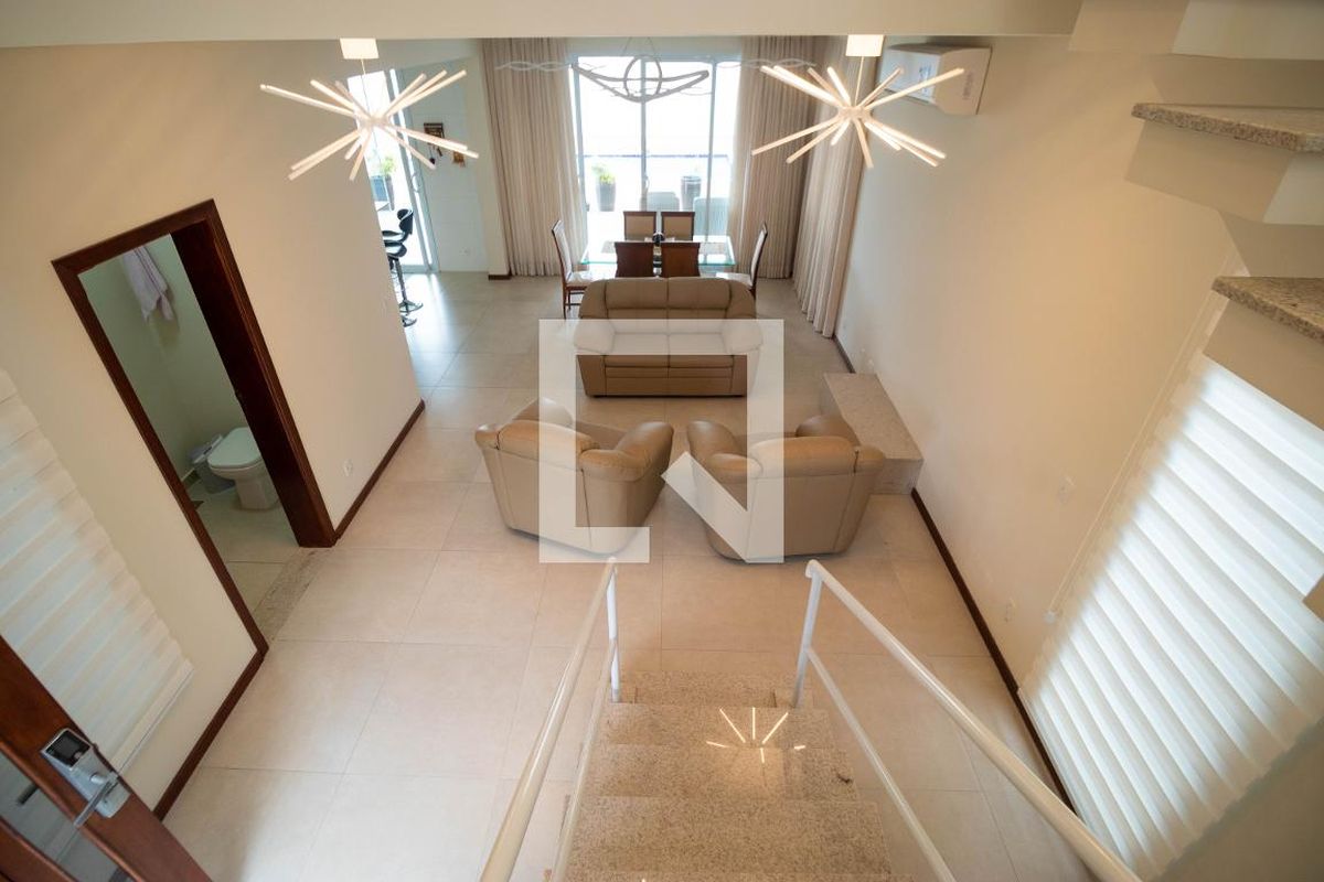 Casa à Venda - Swiss Park, 3 Quartos,  215 m2 em , Campinas - sp | SoloBR