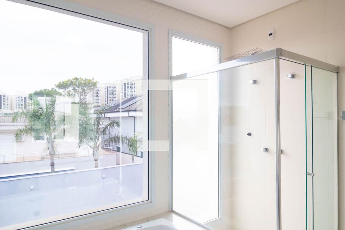 Casa à Venda - Swiss Park, 3 Quartos,  215 m2 em , Campinas - sp | SoloBR