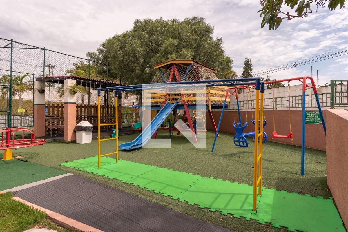 Casa à Venda - Parque Prado, 2 Quartos,  50 m2 em , Campinas - sp | SoloBR