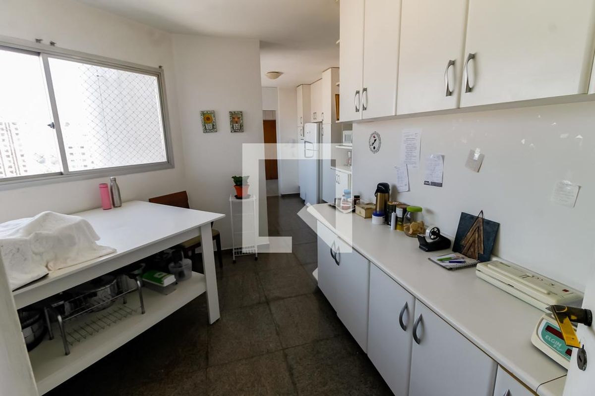 Apartamento, 4 quartos, 198 m² - Foto 114