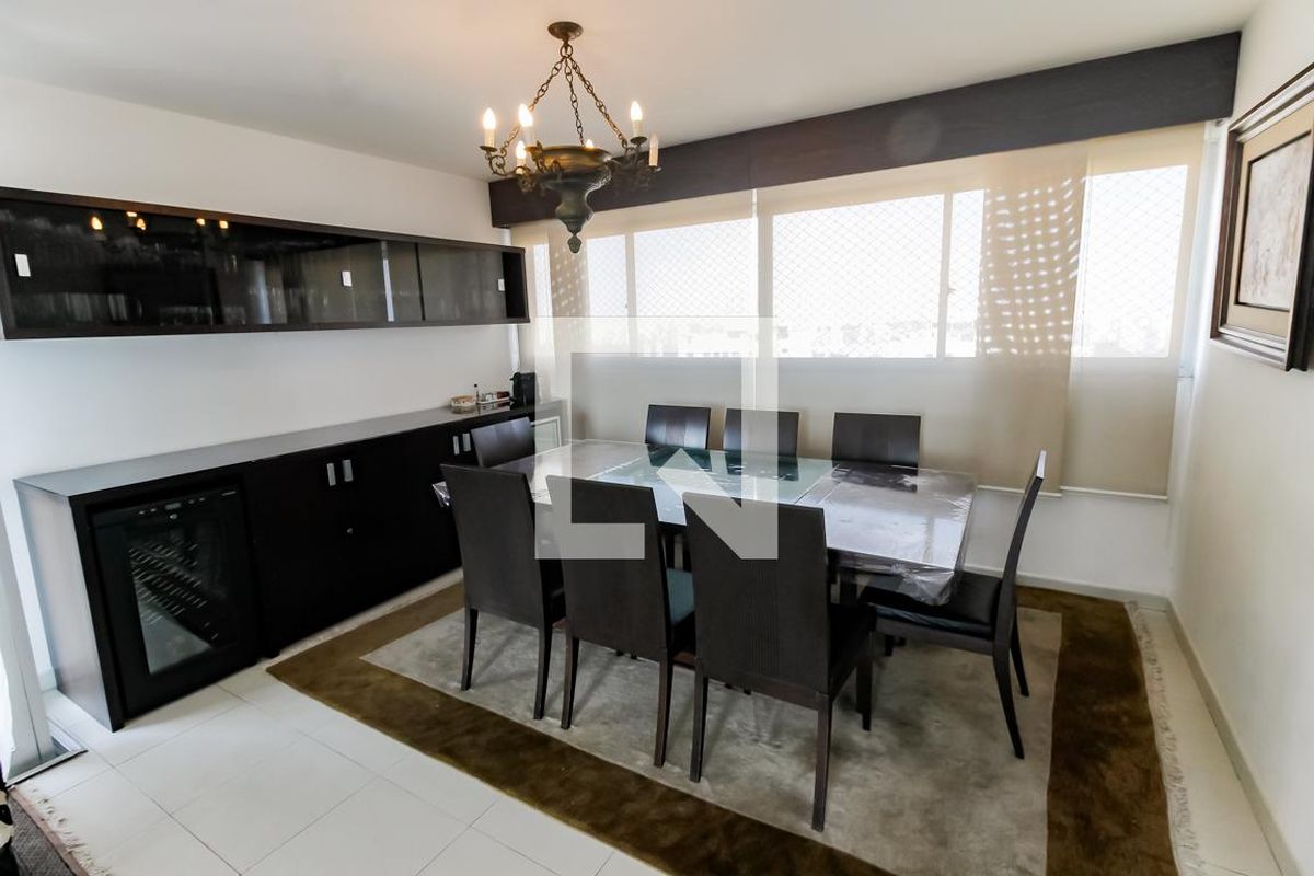 Apartamento, 4 quartos, 198 m² - Foto 10