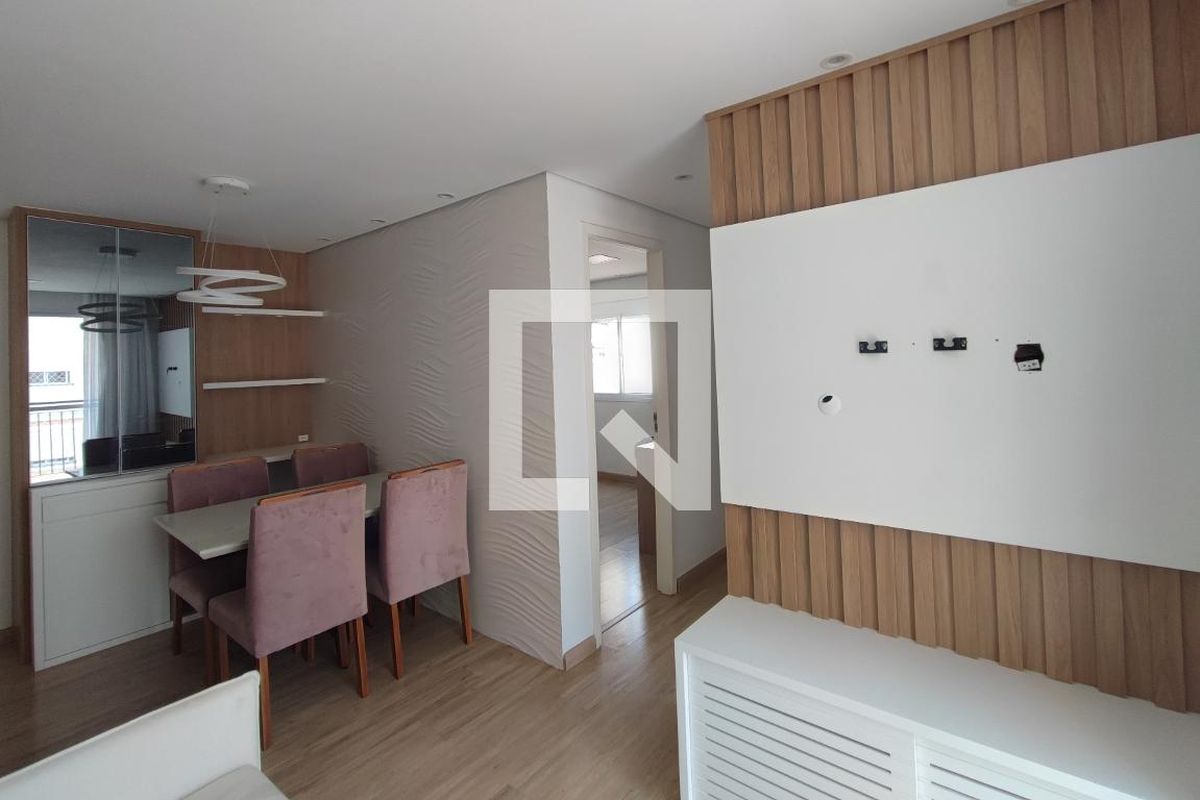 Apartamento com 3 quartos à venda em Vila Satúrnia, Campinas por R 545