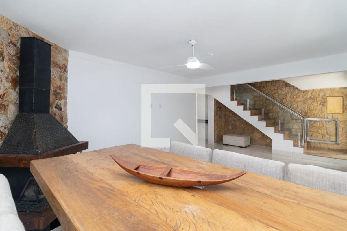 Casa, 2 quartos, 300 m² - Foto 3
