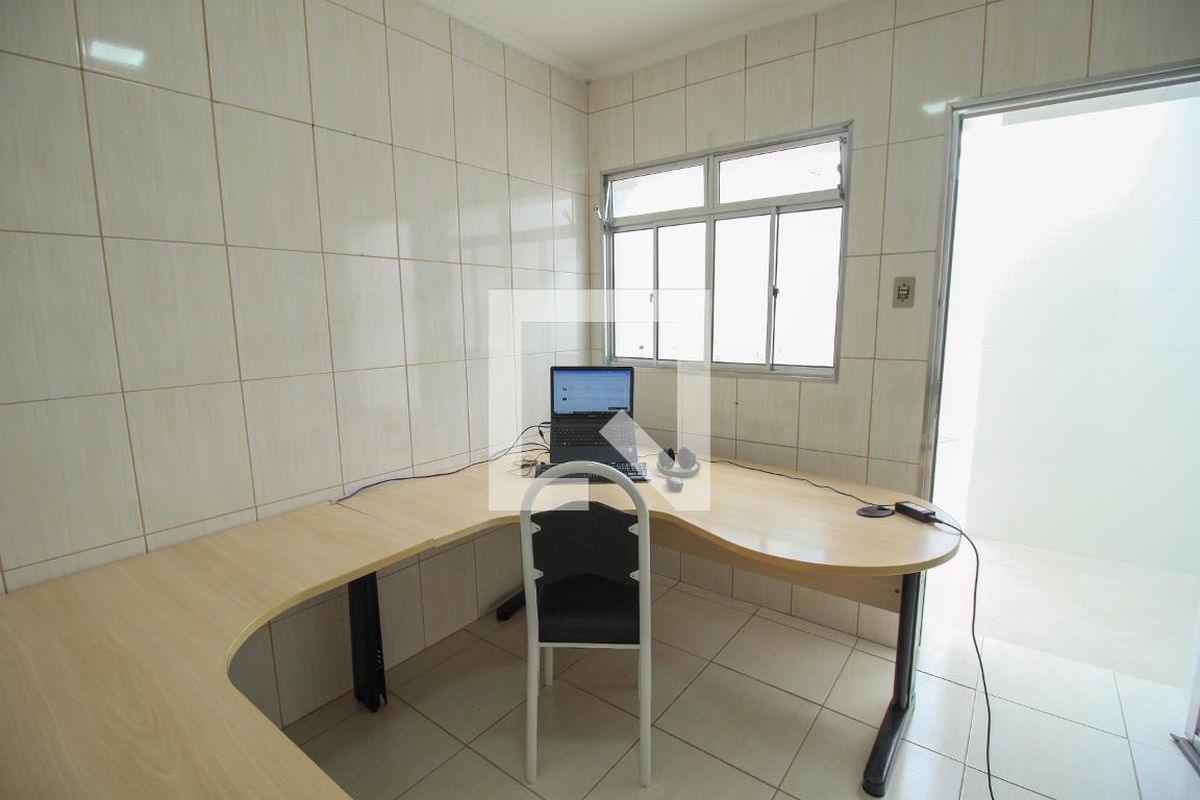 Casa, 2 quartos, 300 m² - Foto 33