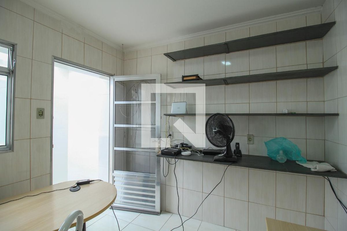 Casa, 2 quartos, 300 m² - Foto 34