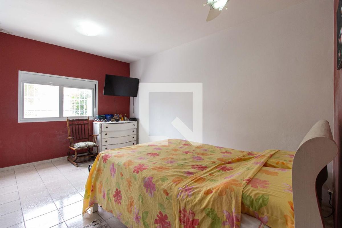Casa, 3 quartos, 250 m² - Foto 36