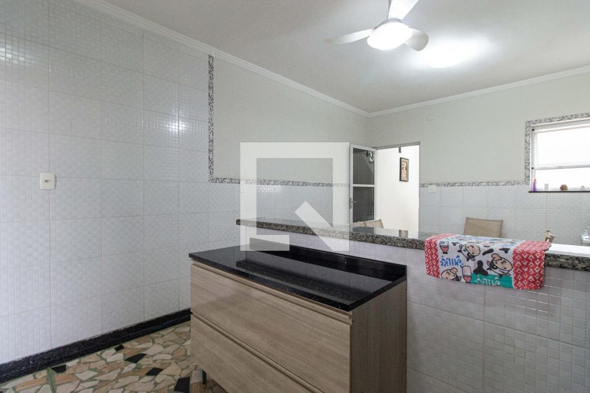Casa, 3 quartos, 250 m² - Foto 74