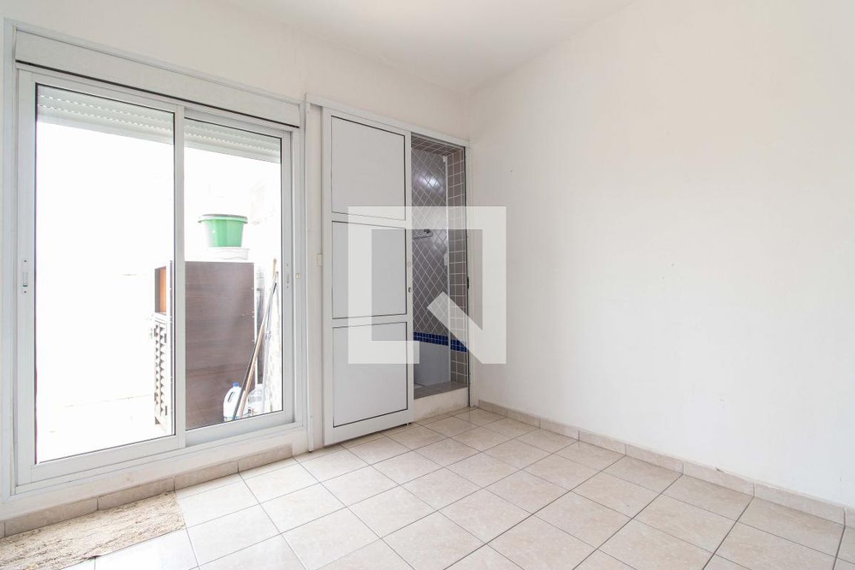 Casa, 3 quartos, 250 m² - Foto 30