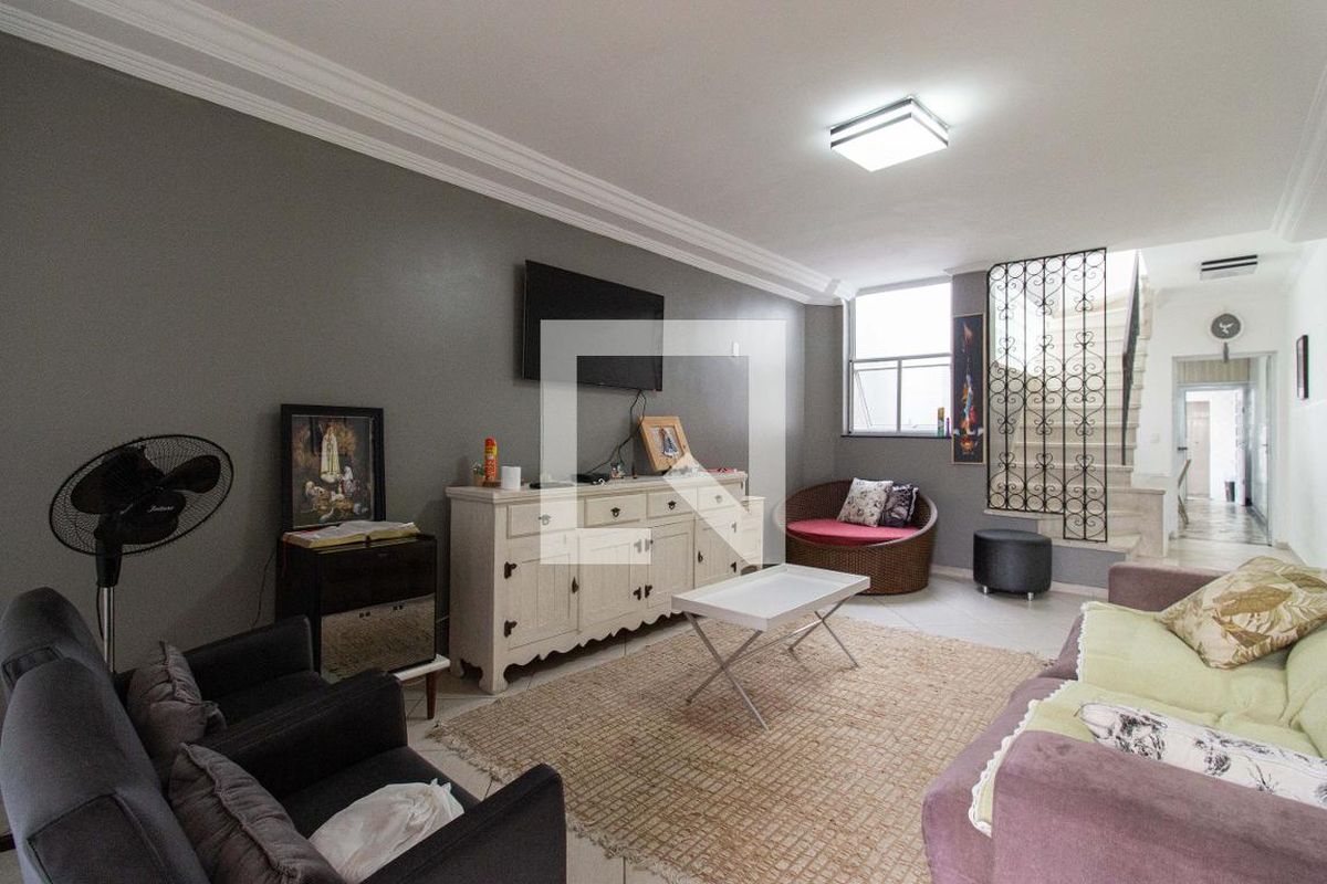 Casa, 3 quartos, 250 m² - Foto 8