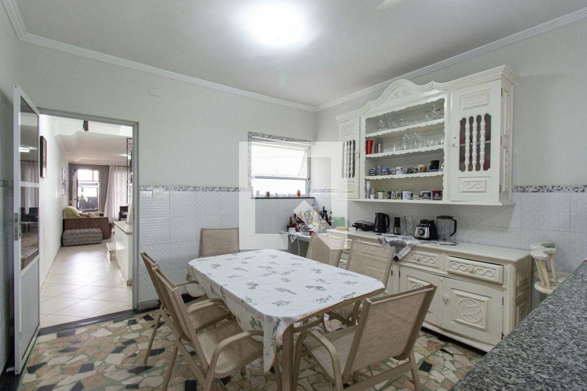 Casa, 3 quartos, 250 m² - Foto 70