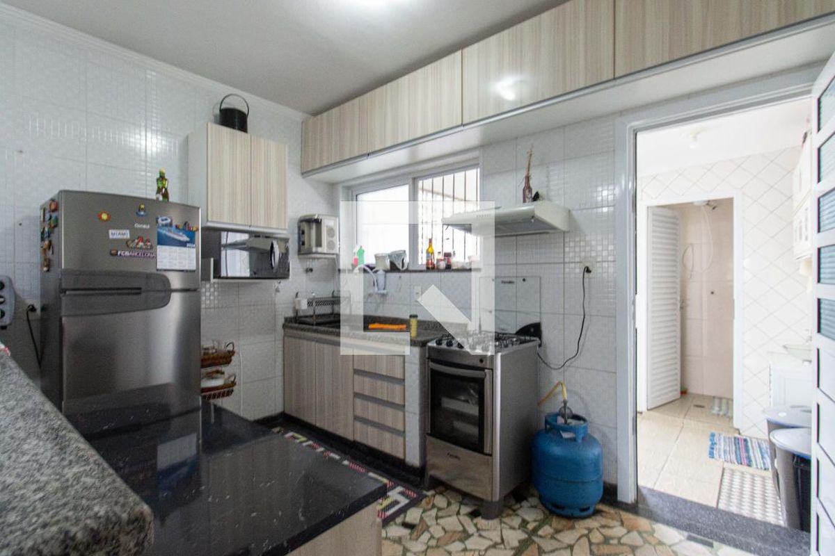 Casa, 3 quartos, 250 m² - Foto 76
