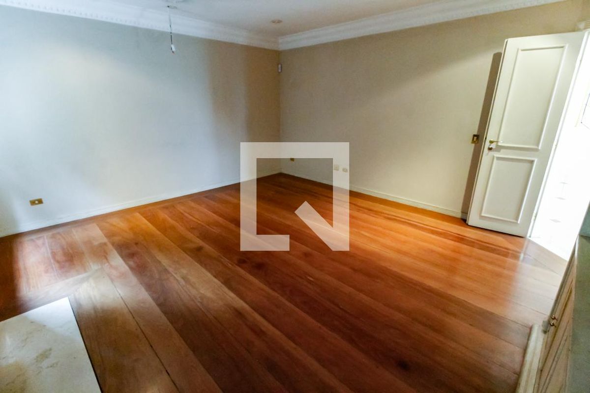 Casa, 4 quartos, 650 m² - Foto 28