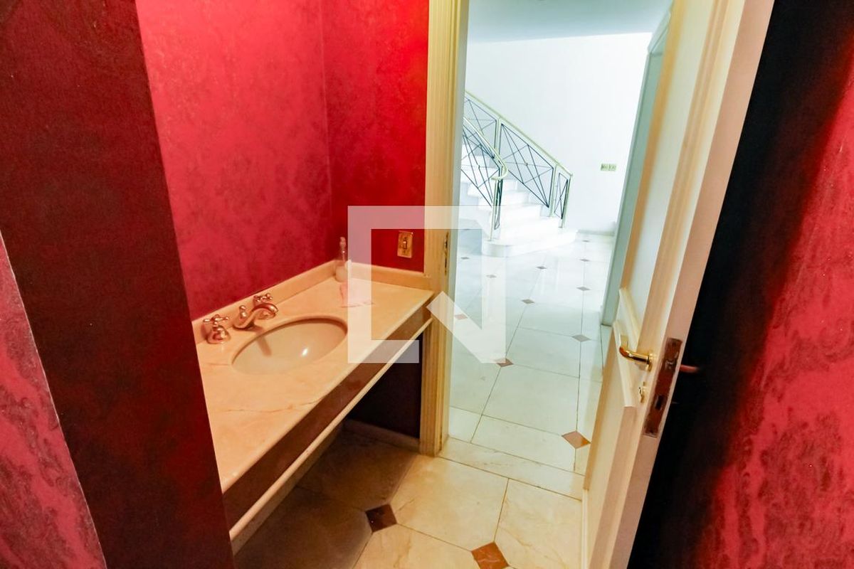 Casa, 4 quartos, 650 m² - Foto 46