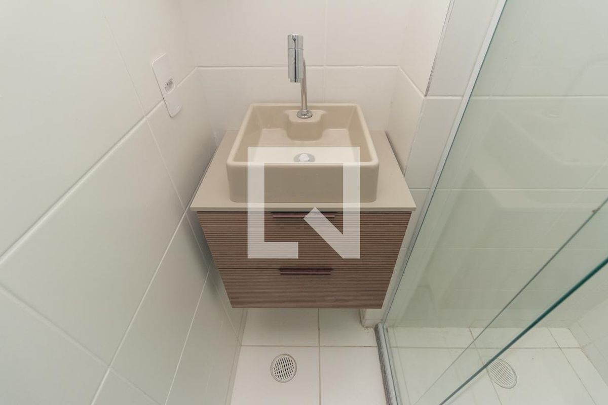 Apartamento, 1 quarto, 27 m² - Foto 33