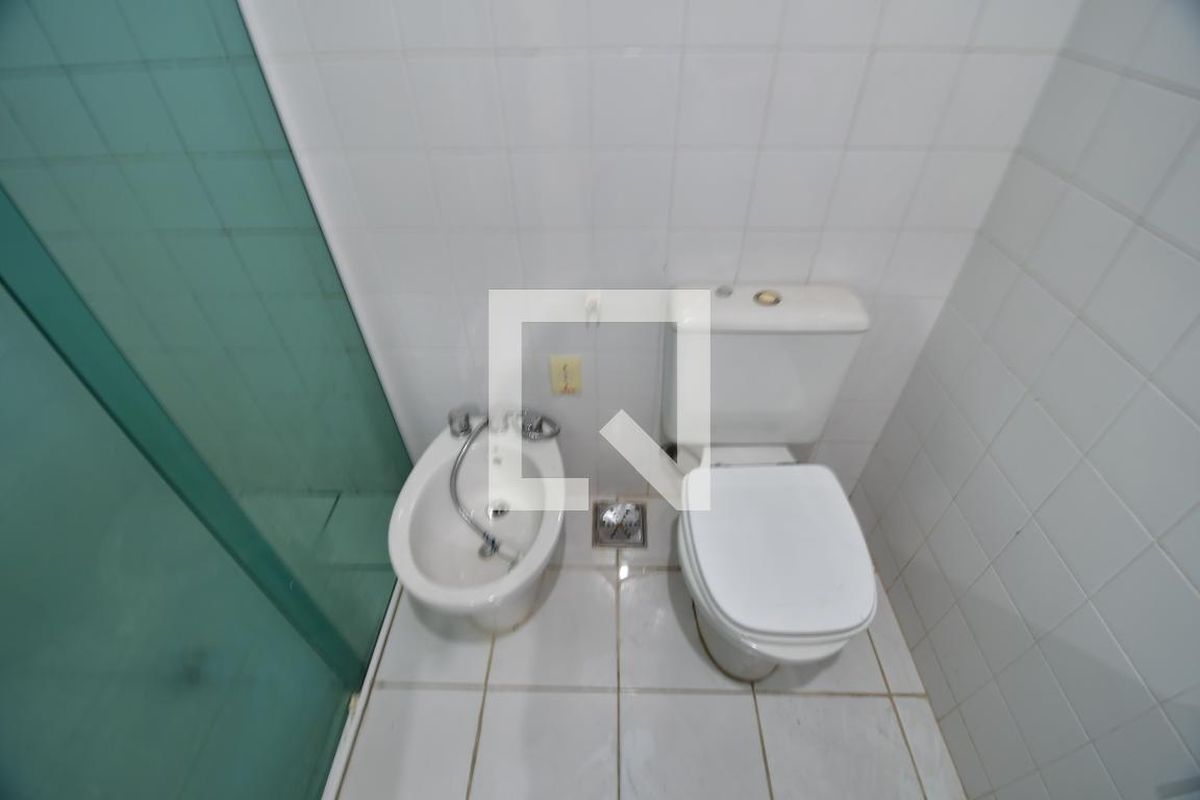 Apartamento à Venda - Cambuí, 2 Quartos,  145 m2 em , Campinas - sp | SoloBR