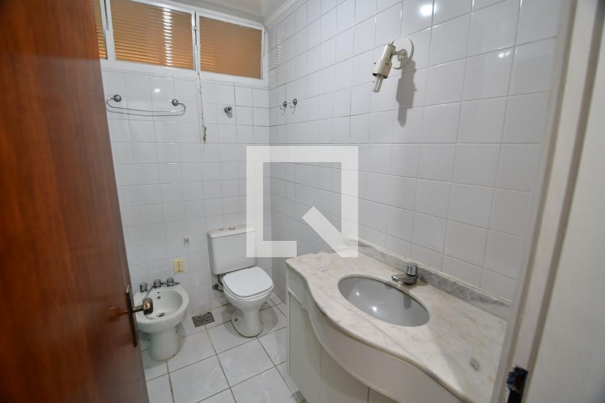 Apartamento à Venda - Cambuí, 2 Quartos,  145 m2 em , Campinas - sp | SoloBR