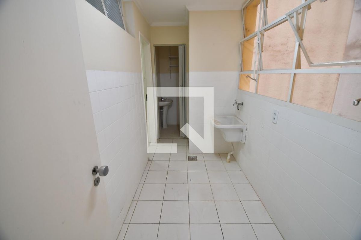Apartamento à Venda - Cambuí, 2 Quartos,  145 m2 em , Campinas - sp | SoloBR