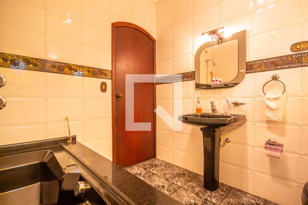 Casa, 4 quartos, 948 m² - Foto 38