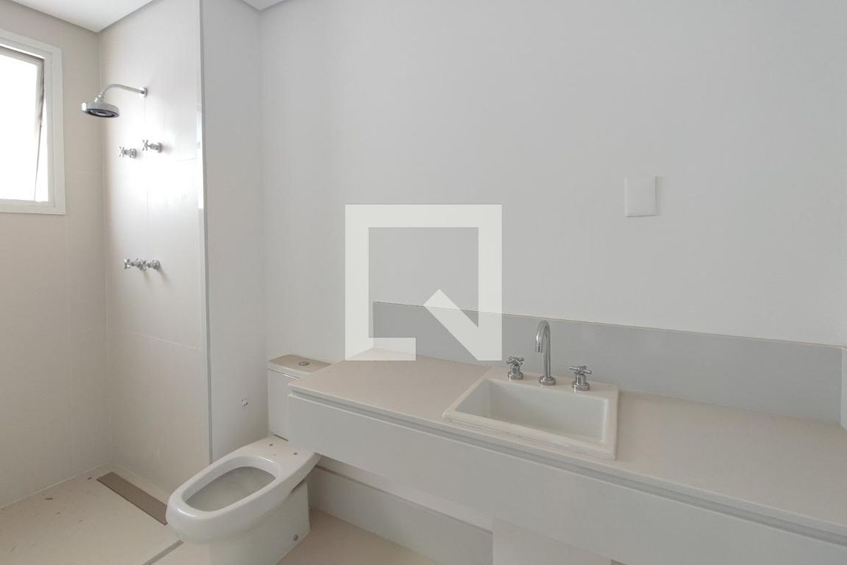 Apartamento à Venda - Cambuí, 3 Quartos,  257 m2 em , Campinas - sp | SoloBR