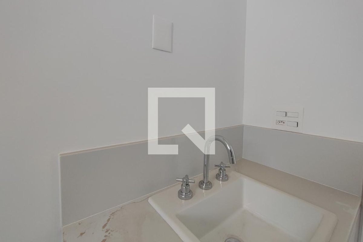 Apartamento à Venda - Cambuí, 3 Quartos,  257 m2 em , Campinas - sp | SoloBR
