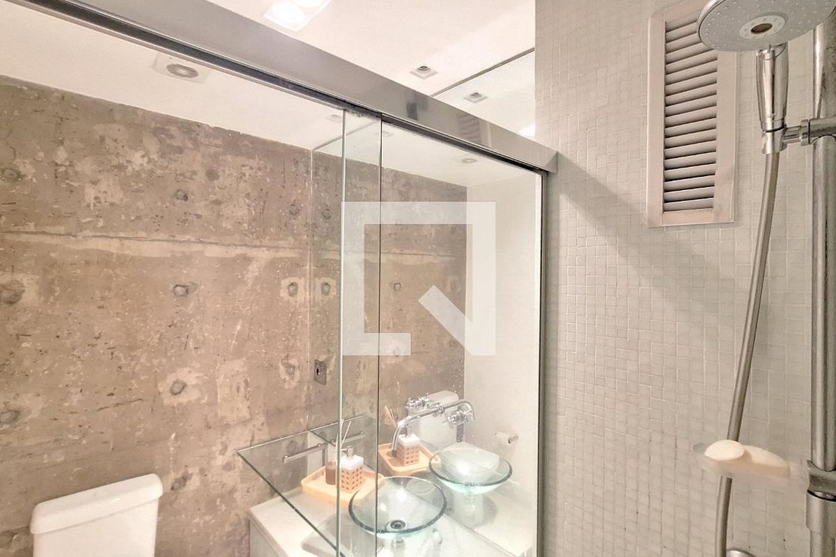 Apartamento, 2 quartos, 70 m² - Foto 50