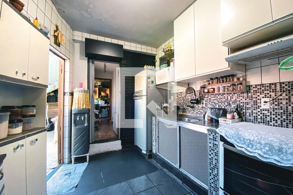 Casa, 6 quartos, 200 m² - Foto 50