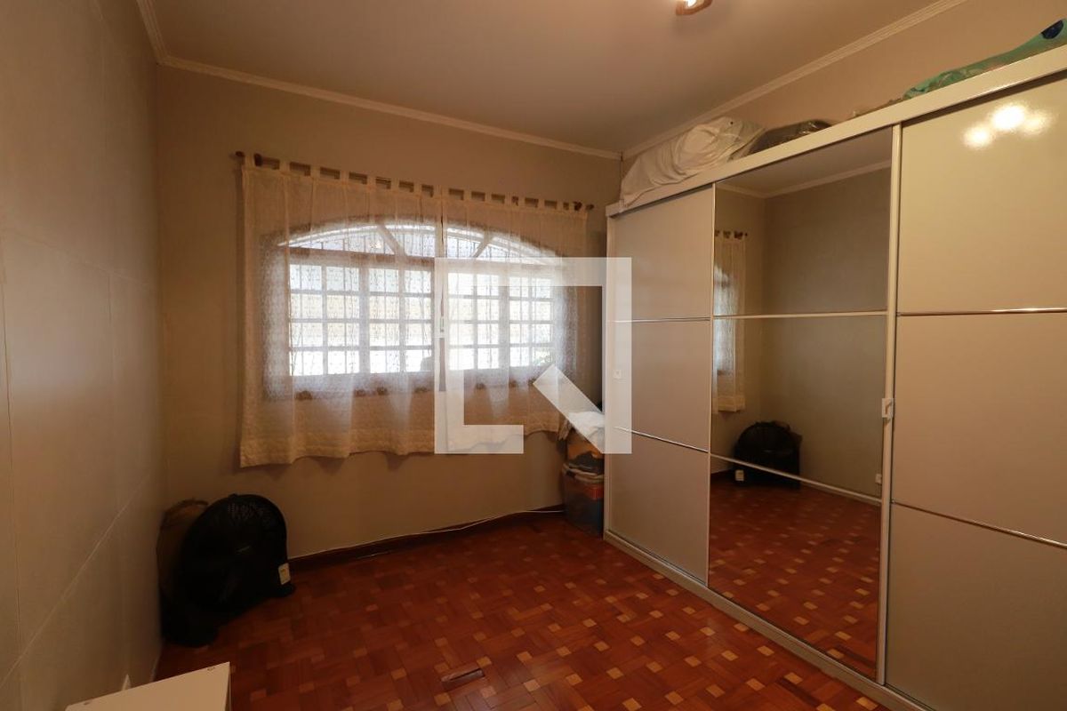 Casa, 2 quartos, 200 m² - Foto 28