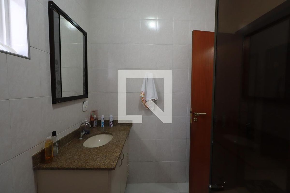 Casa, 2 quartos, 200 m² - Foto 38