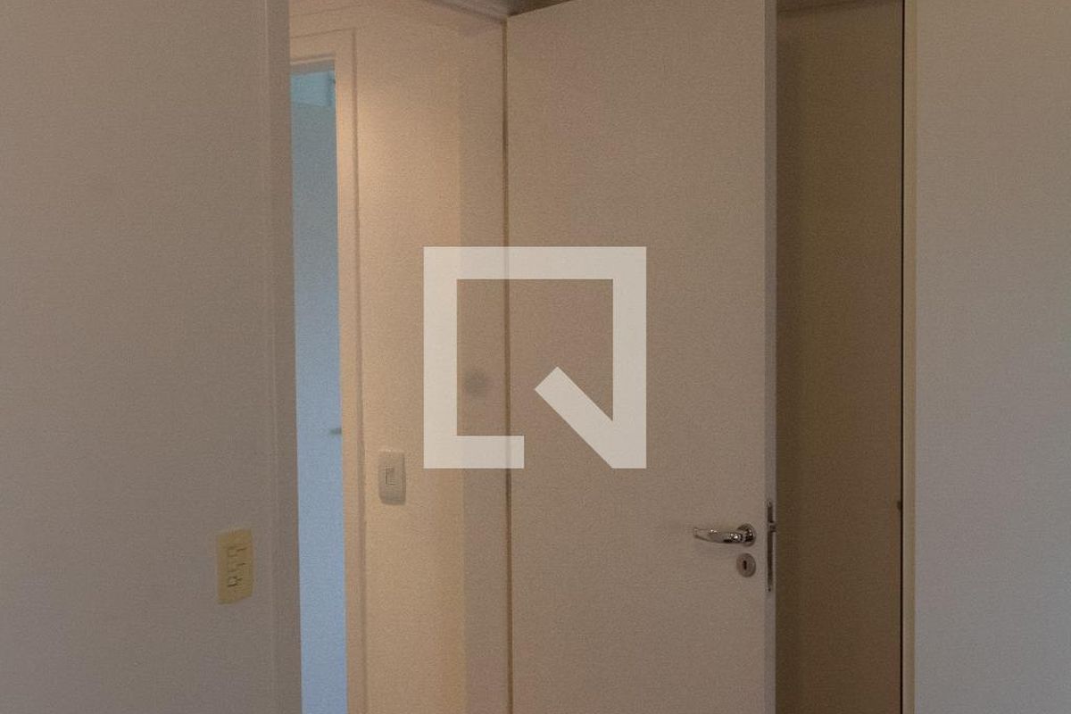 Apartamento à Venda - Lot. Alphaville Campinas, 3 Quartos,  137 m2 em , Campinas - sp | SoloBR