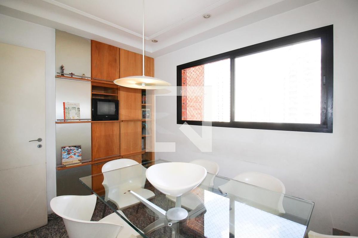 Apartamento, 5 quartos, 220 m² - Foto 116
