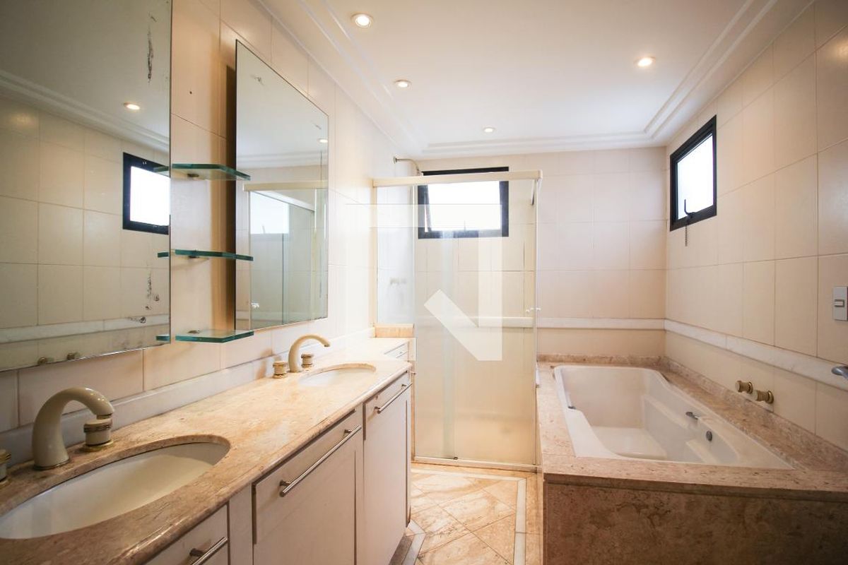 Apartamento, 5 quartos, 220 m² - Foto 44