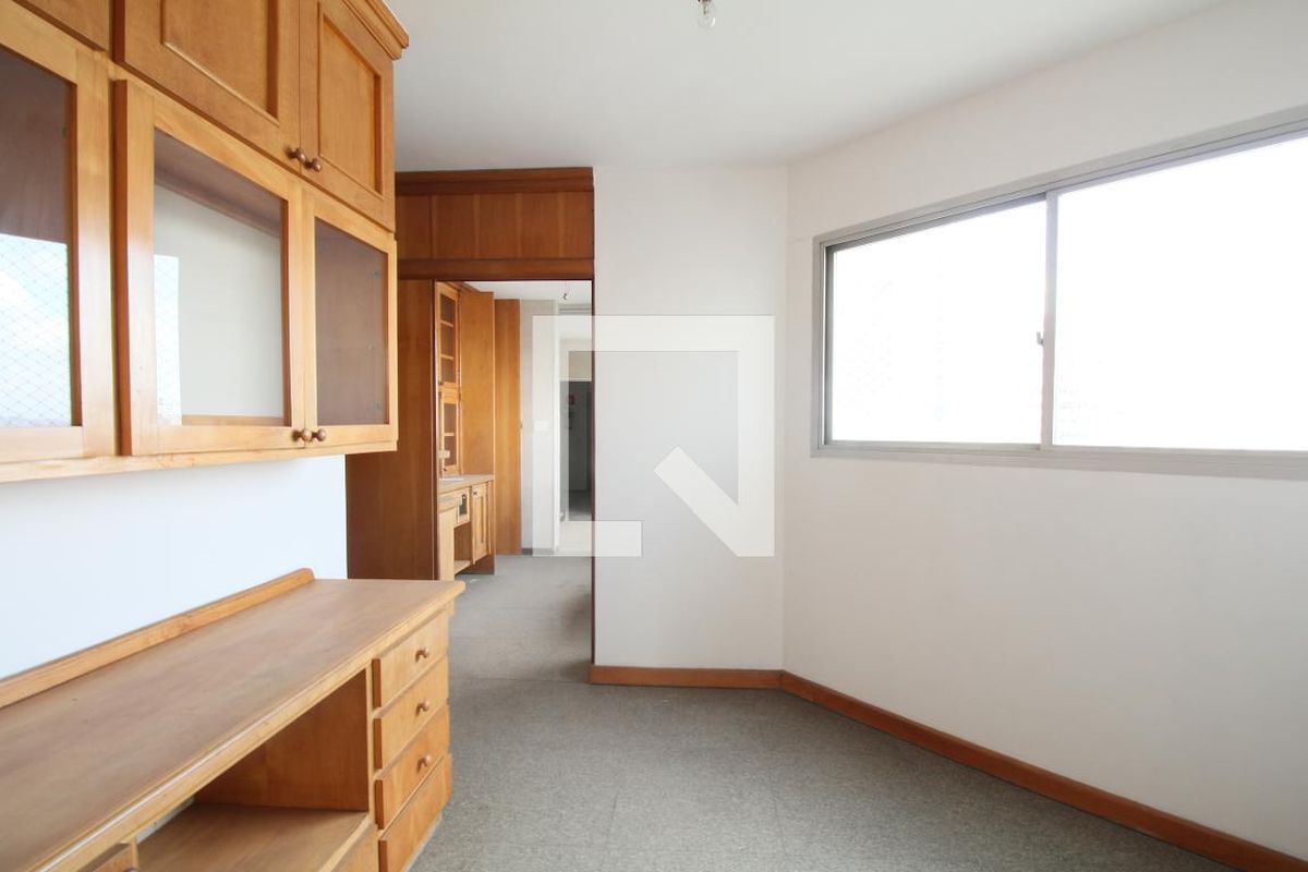 Apartamento, 4 quartos, 198 m² - Foto 80