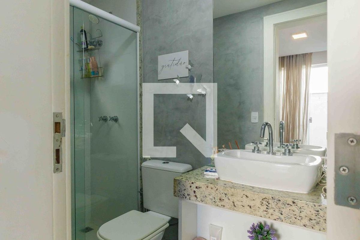 Casa, 4 quartos, 240 m² - Foto 54