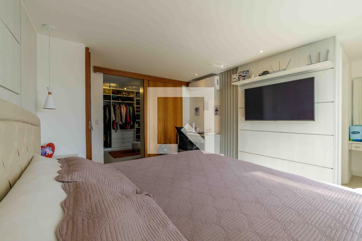 Casa, 4 quartos, 240 m² - Foto 72