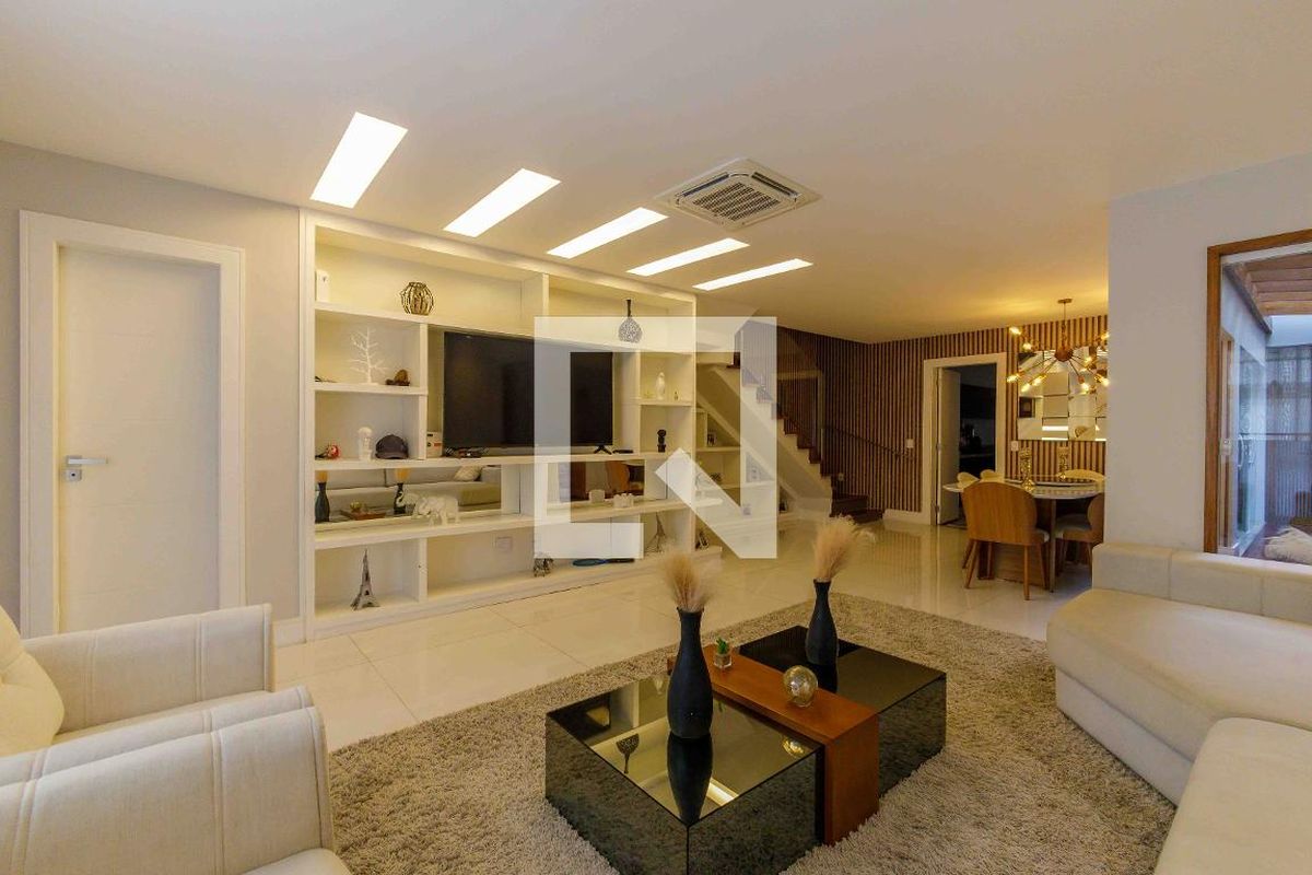 Casa, 4 quartos, 240 m² - Foto 4