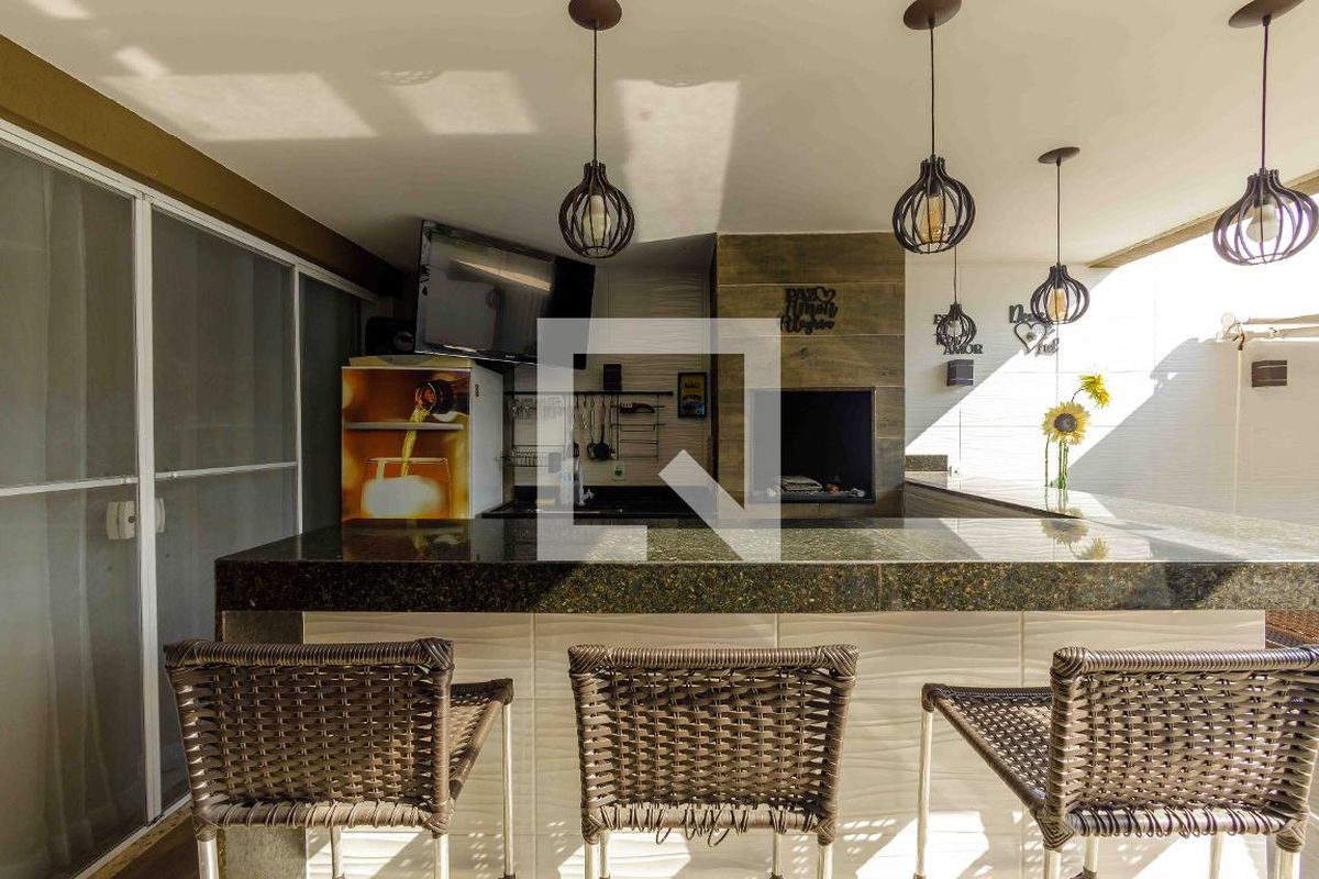 Casa, 4 quartos, 240 m² - Foto 20