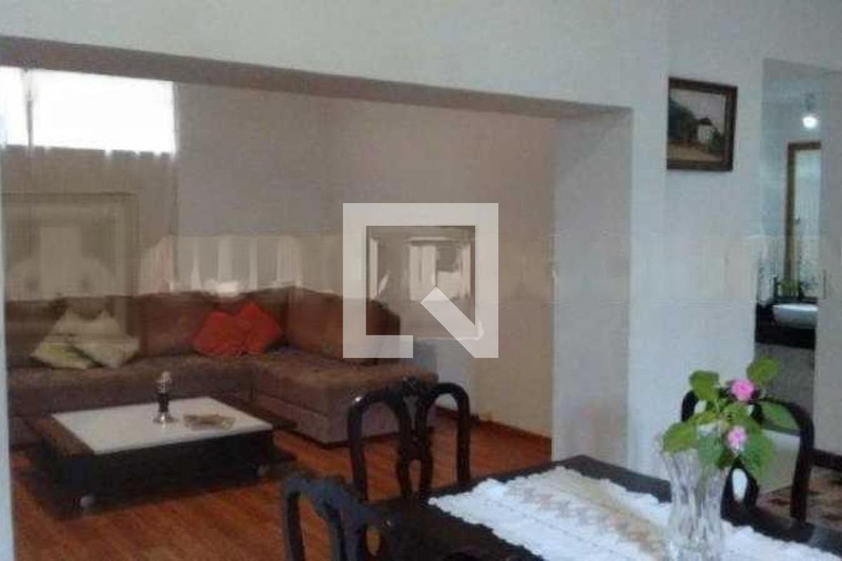 Casa com 3 quartos à venda em Santa Teresa, Rio de Janeiro por R 1.800