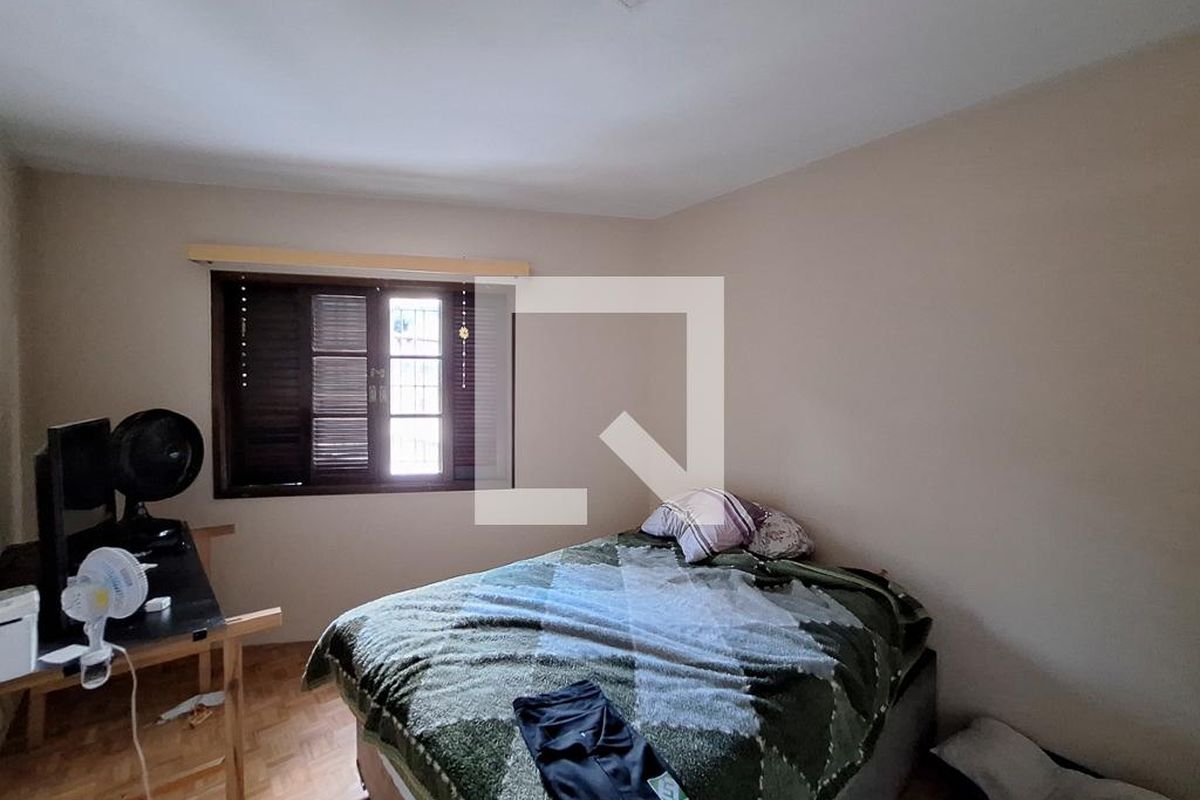 Casa, 4 quartos, 250 m² - Foto 36