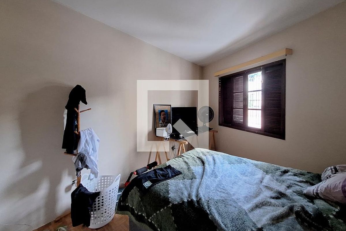 Casa, 4 quartos, 250 m² - Foto 34