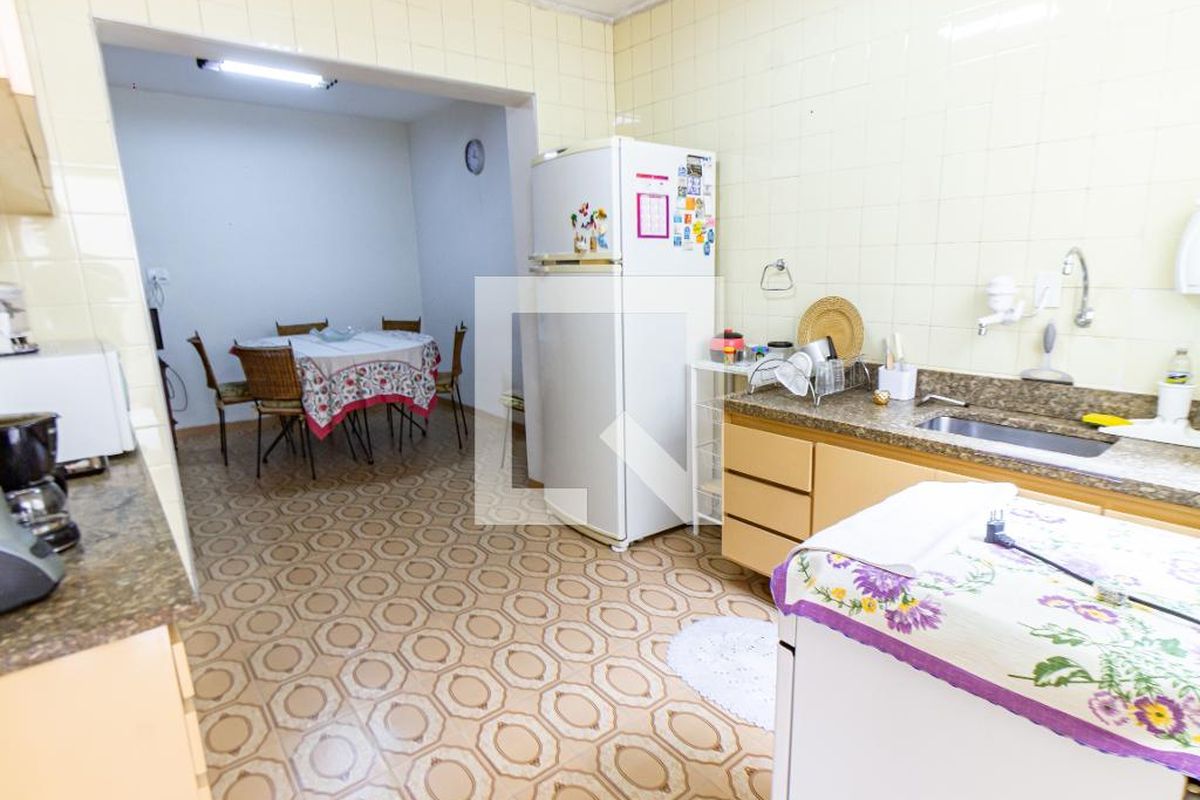 Casa, 3 quartos, 180 m² - Foto 55