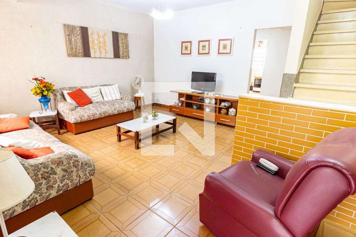 Casa, 3 quartos, 180 m² - Foto 2