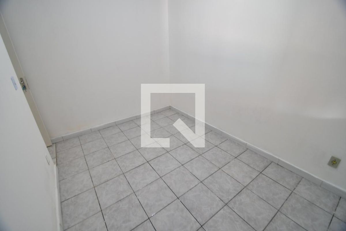 Casa à Venda - Jardim Santana, 3 Quartos,  80 m2 em , Campinas - sp | SoloBR