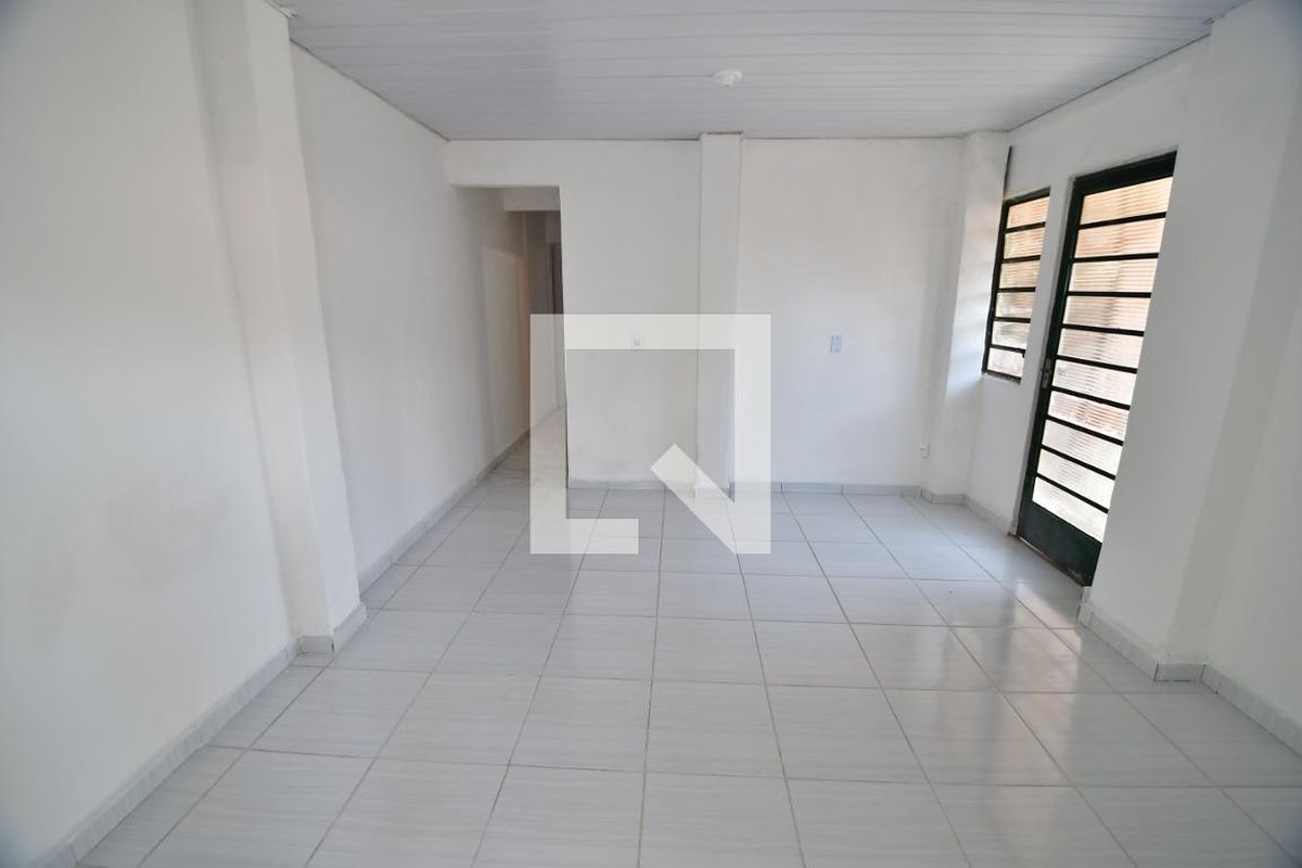 Casa à Venda - Jardim Santana, 3 Quartos,  80 m2 em , Campinas - sp | SoloBR