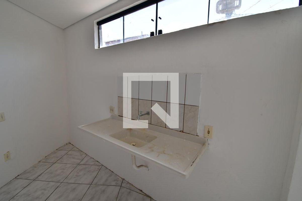 Casa à Venda - Jardim Santana, 3 Quartos,  80 m2 em , Campinas - sp | SoloBR